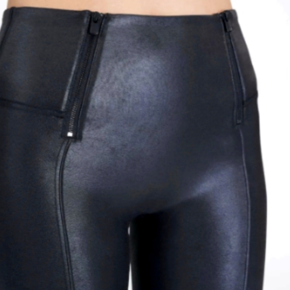 EUC Spanx Faux Leather Leggings